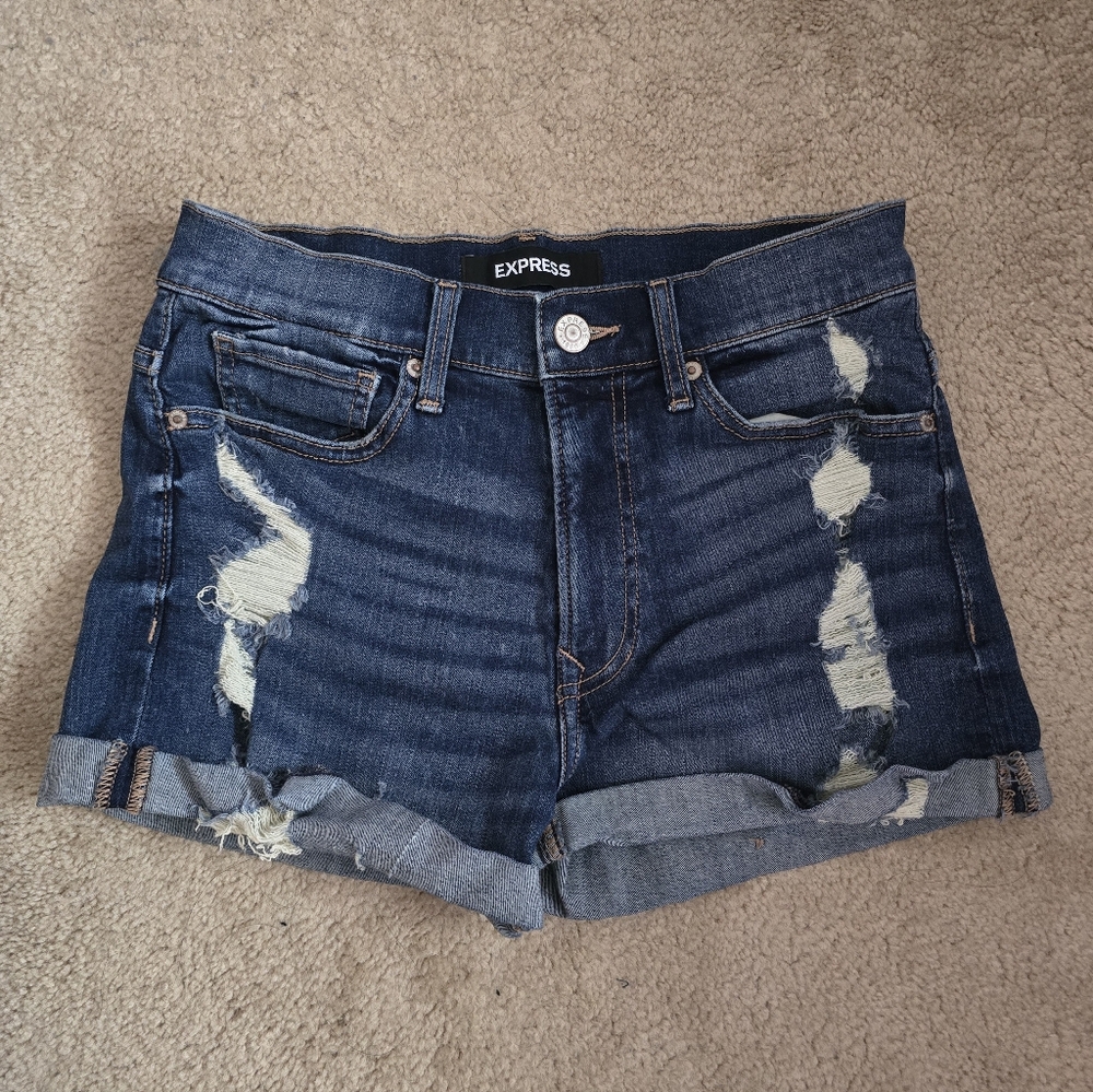 Express Shortie High Rise Size 4 NWOT